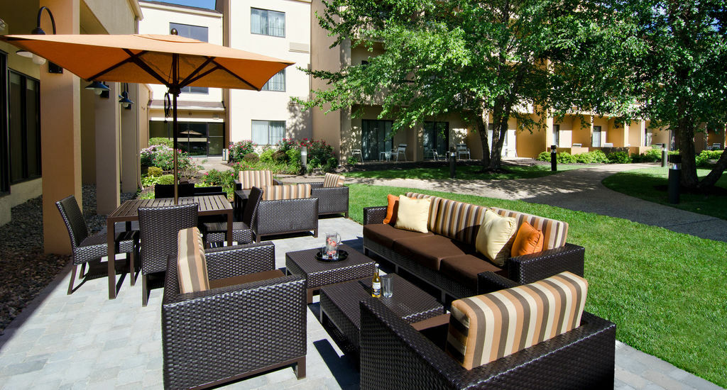 Courtyard Kansas City Overland Park/Metcalf, South Of College Boulevard Kültér fotó